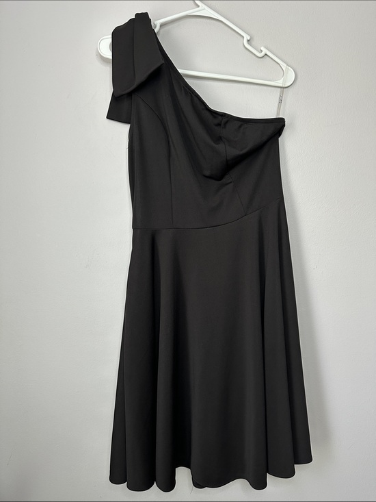 Jasambac Dresses & Skirts - One-Shoulder Black A-Line Dress size M NWT